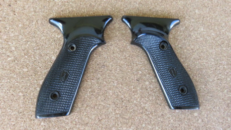 Vendo cachas originales de la firma VOSTOK MODELO MARGOLIN estan nuevas como se podrá apreciar en las 02