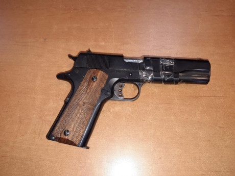 Norinco 1911,con muchas mejoras,cambiados todos los muelles,cachas nuevas,pulido interior,dos cargadores, 01