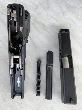 Vendo Glock 19 de 3ª Generación, en estado de REESTRENO.
Pistola compacta del calibre 9 Parabellum con 20