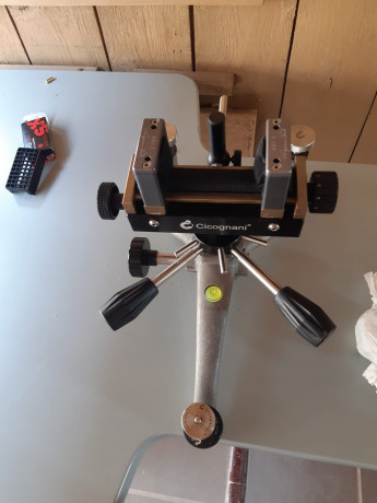 Se vende esta magnífica torreta cicognani adj5 precio 500 € envíos incluidos teléfono 677 33 06 83 10