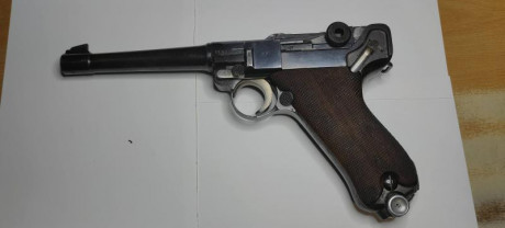 Hola, pongo a la venta mi Luger P08 de cañón de 5"

El arma tiene toda la numeración coincidente 02