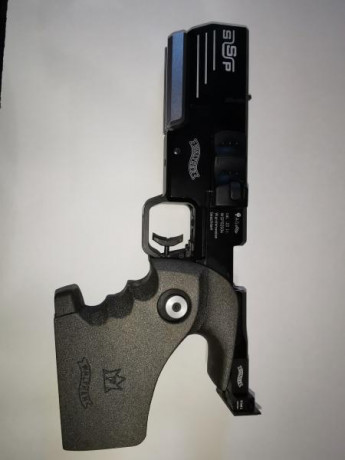 Vendo pistola  Walther SSP  en perfecto estado.
- Calibre 22 LR
- Cacha talla M
- Incluye 2 cargadores 01