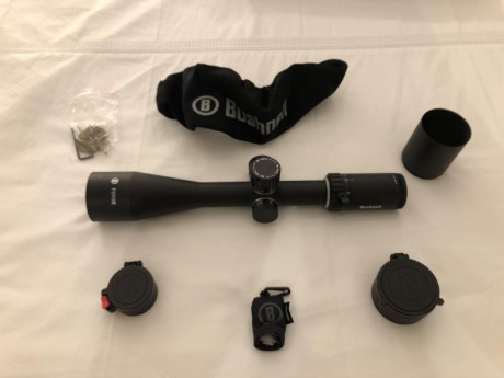 Se VENDE visor Bushnell Forge 4.5 X 27 sin estrenar.
Nunca ha sido montado en ningún arma.
Se entrega 00