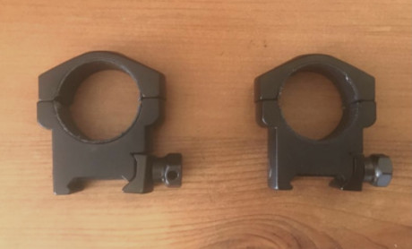 Se ofrece un visor Schmidt Bender 6x42 , las lentes y luminosidad excelentes , reticula A1, anillas desmontables 10