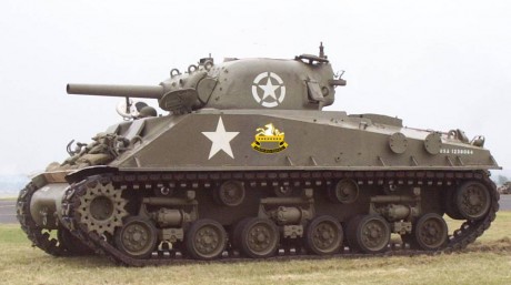 os quiero poner un estudio sobre las versiones de este emblemático carro...la idea es ir poniéndoos fotos 00