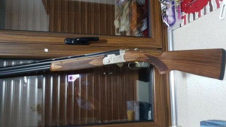 Se vende beretta 686 silver pigeon calibre 12, 71cm de cañón, 5 chokes, expulsora, selector de tiro y 00