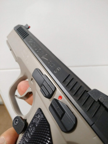 Vendo CZ Shadow 2, solo gastadas entre 10-15 cajas como mucho en menos de 2 años ( comprada nueva en armeria) 00