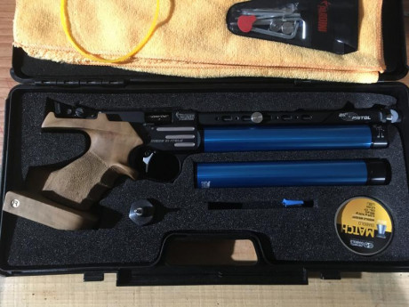 Busco a poder ser con trato en mano en Euskadi y alrededores:

Pistola de competicion pcp
Con poca antiguedad 10