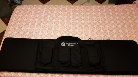 Vendo funda de transporte, comprada con el arma hace poco mas de un mes
Solo se ha usado para llevar el 02