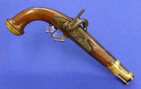 Voy a colocar unas fotos de un arma larga alemana de llave de mecha del siglo XVI. 80