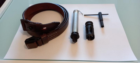 Se venden los siguientes accesorios en estado nuevo sin usar para el Cetme C.

Bocacha -10 EU.

Porta 00