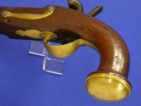 Voy a colocar unas fotos de un arma larga alemana de llave de mecha del siglo XVI. 102
