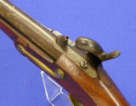 Voy a colocar unas fotos de un arma larga alemana de llave de mecha del siglo XVI. 100