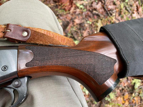 VENDIDO, GRACIAS 
Hola a todos, vendo por cambio de proyecto Remington 750 Woodmaster, en calibre 35 whelen 20