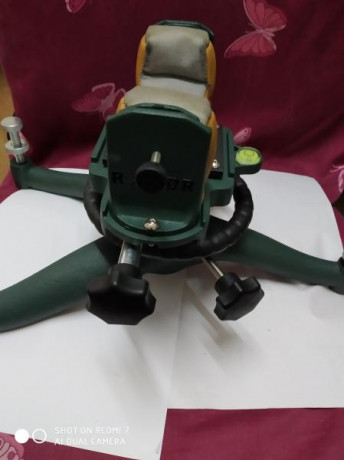 En venta Torreta CALDWELL ROCK, con carro movil, es totalmente nueva y sin usar.
Precio es de 155€, con 02
