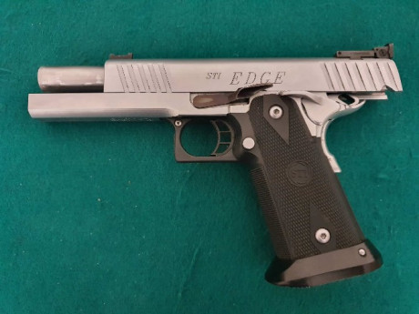  Vendo STI EDGE 9x19mm con 2 cargadores de alta capacidad  

 Precio 1650€   ¡¡¡¡REBAJADA!!! 

Soy primer 00