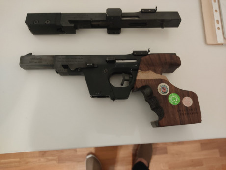 Hola, vendo mi walther GSP, hace bastantes años que la tengo, pero llevo 2 años sin usarla, pero sigue 00