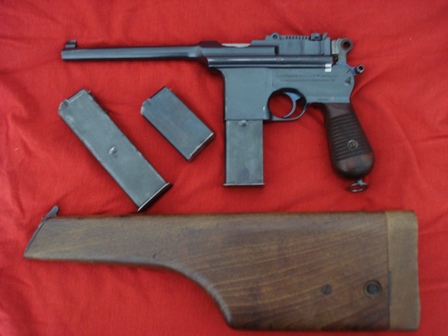 Hola,he abierto este hilo para que todos aquellos que tengais armas Españolas,podais lucirlas aqui con 21