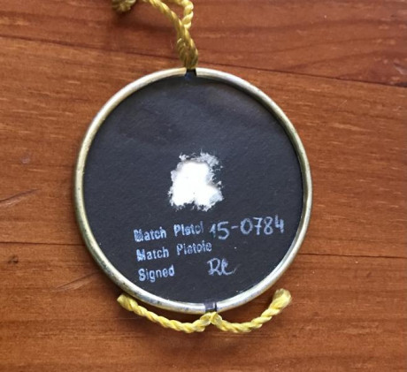 Se ofrece una Hammerli 150 cal 22Lr estado impecable, cacha original  al aceite, muy bien conservada pocos 10