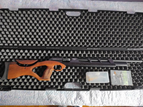 Vendo mi steyr lg110 hunting del 5.5, está a ESTRENAR no he tirado ningún tiro ya que por circunstancias 01