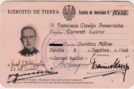  EN RECUERDO Y HOMENAJE A LOS QUE YA NO ESTÁN. 

Si pones en  GOOGLE   PASAPORTES EN LA MEMORIA  da igual 121