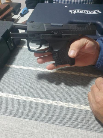Buenas tardes un amigo mio mea pedido que ponga su pistola walter p99 en venta esta nueva no a disparado 04