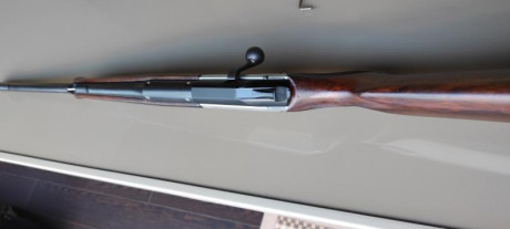Rifle blaser R93 luxus en calibre 30.06 en perfecto estado como puede apreciarse en las imágenes.
Preguntar 11