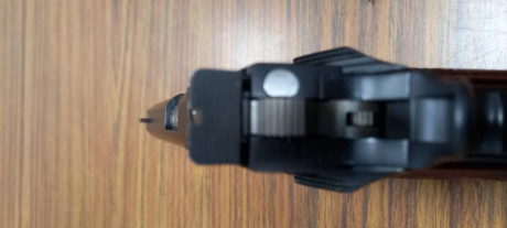 Vendo por necesidad de cupo. un cargador de 9 tiros 
punto de mira STI original de fibra.
pavonado inmaculado 11