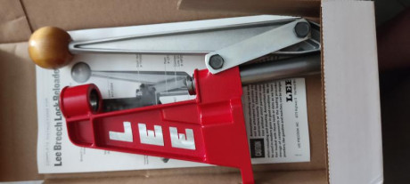 Buenas a todos, vendo esta prensa homologada nueva, completamente sin usar comprada solo para el permiso 01