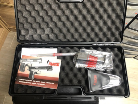 Buenas tardes compañeros,

VENDO pistola precisión PARDINI GT9 9MM INOX. cañón 8 estrias.
Me equivoque 21