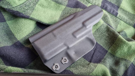 Hola a todos.
Vendo Walther PPS con su caja, instrucciones, 2 cargadores de serie, de 6 y 7 cartuchos 32