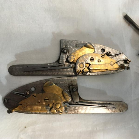 Como muestra un boton, una mas, de las muchas armas veteranas que, como coleccionista mas que tirador, 120
