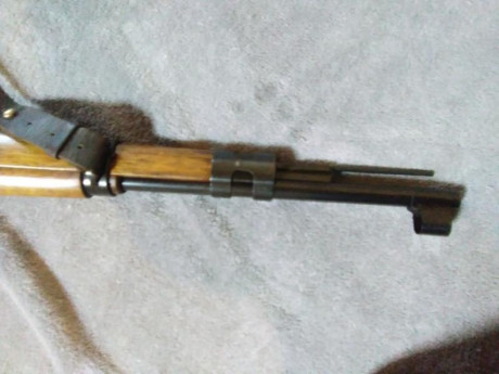 Vendo esta carabina Norinco, copia del Mauser KAR98, en calibre .22
Es la versión larga (longitud total: 10
