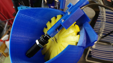 Se vende alimentador de puntas prácticamente nuevo, todo incluido y listo para usar, ahora mismo tiene 00