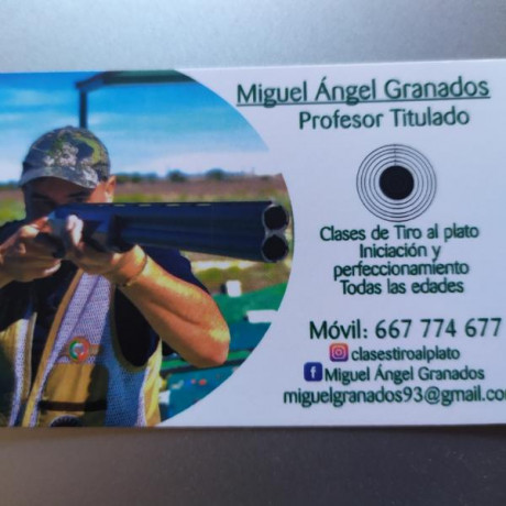 Muy buenas a tod@s mi nombre es Miguel Ángel y soy desde hace 23 años profesor titulado por la Federación 00
