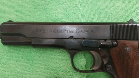 Buenas.
Se vende una "joyita patria", es una Pistola STAR mod. A en 9 mm Largo con el emblema 02