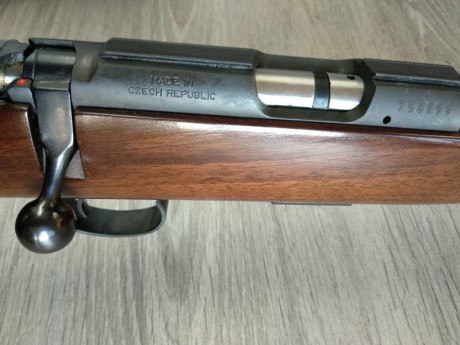 La carabina Brno está en Tarragona, se vende por 300€ , calibre 22lr, envío no incluido. 30