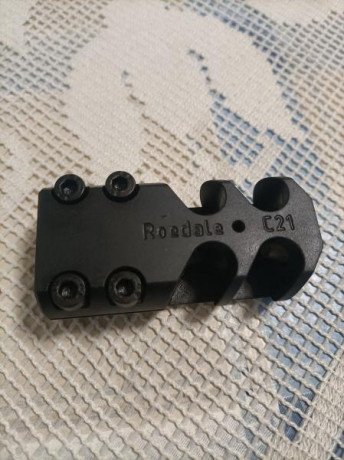 Se vende freno de boca  marca roedale para cañones de 22mm de grosor.120€ 02