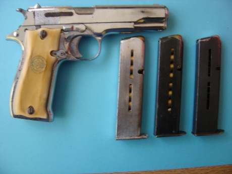 Hola,he abierto este hilo para que todos aquellos que tengais armas Españolas,podais lucirlas aqui con 41