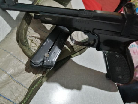 Vendo esta  pistola rusa  que fue arma del equipo olimpico de  la extinguida unión soviética  un gran 01