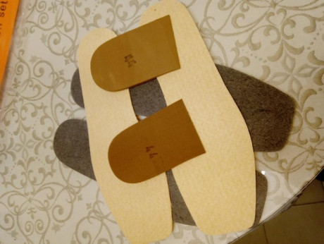 Vendo zapatos de tiro marca Corami talla 44 de reestreno con dos juegos de plantillas y calzas nuevas, 02