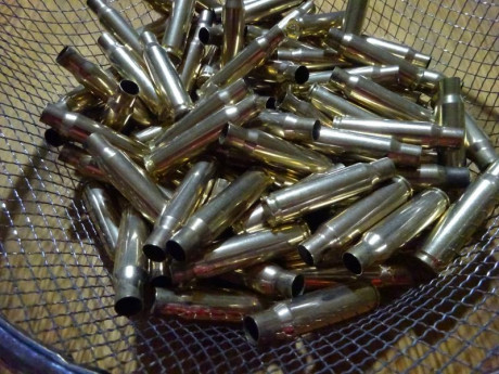 Muy buenas.

Vendidas las 105 vainas del calibre .308W marca Sellier&Bellot con 1 tiro y pulidas en 00