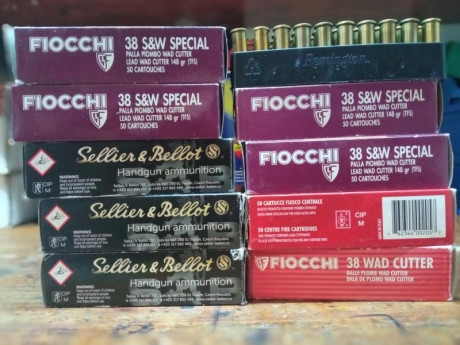 VENDIDAS

Se trata de puntas de la marcas Loos Manufacturing, cobreadas y de muy buena calidad.

Quinientas 02