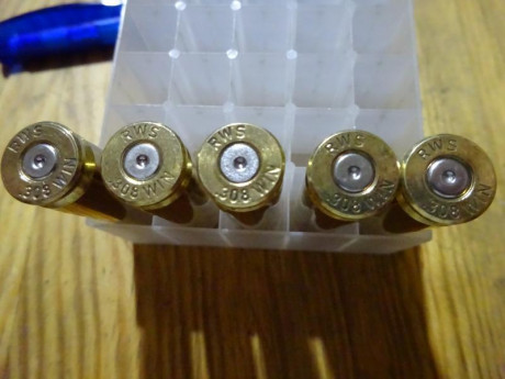 Buenos dias,

Vendidas las 105 vainas marca RWS del calibre .308W con 1 solo tiro y pulidas en Tumbler, 00