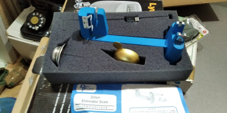 Usada una o dos veces. En su caja de origen. 80€ portes incluidos  a la peninsula. 01