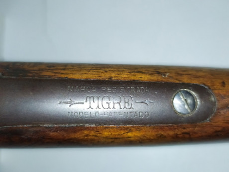 Vendo Carabina Tigre del 44-40 del año 1933.Copia española del Winchester Modelo 1892, fabricada por la 11