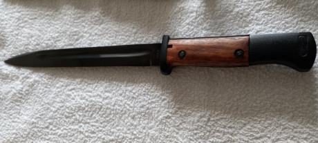 Bayoneta Mauser K98 replica fabricada actualmente de calidad en acero al carbono, lleva tahali de cuero 01
