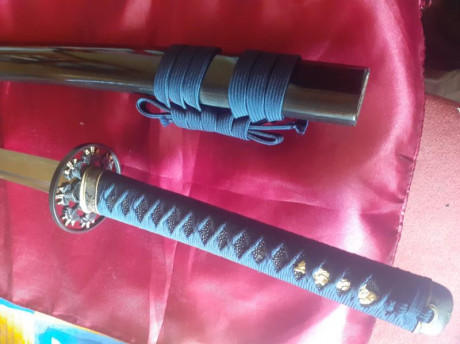 Por remodelación de mi colección de armas japonesas saco a la venta esta preciosa katana en acero damasquinado, 02