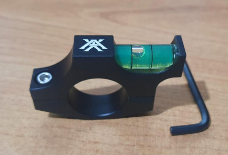 Vendo nivel de burbuja para visor de la marca Vortex.
Es para tubo de una pulgada, está como nuevo.
Pido 01