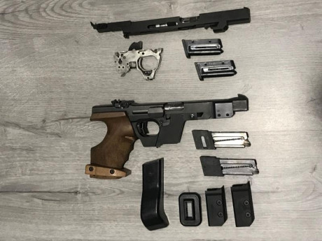 Marca: Walther
Modelo: OSP 2000
Calibre: 32 y 22 corto
Ciudad donde se encuentra : Pamplona
Precio:  500€ 02